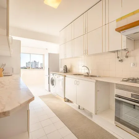 Guestready - Charming With A Terrace * Carcavelos