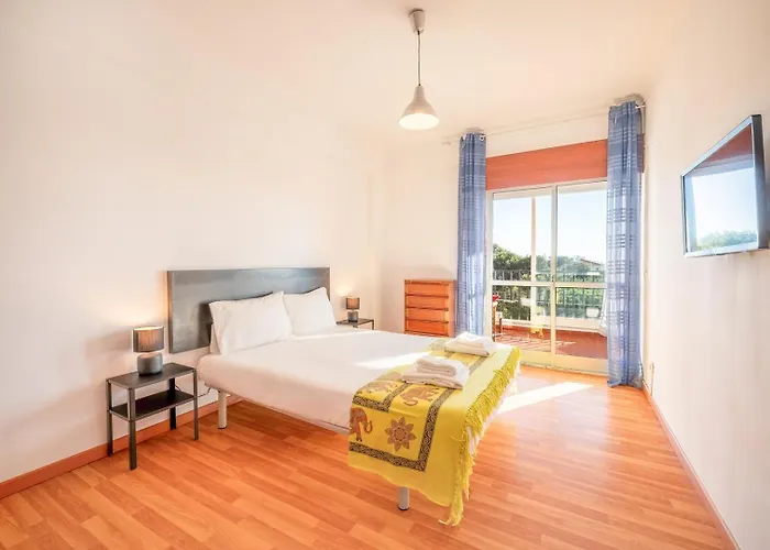 Lägenhet Guestready - Charming With A Terrace *