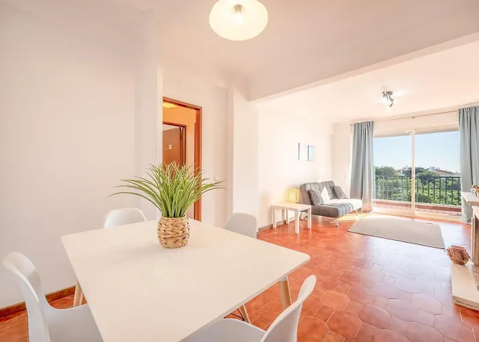 Guestready - Charming With A Terrace Lägenhet Carcavelos (Lisbon)