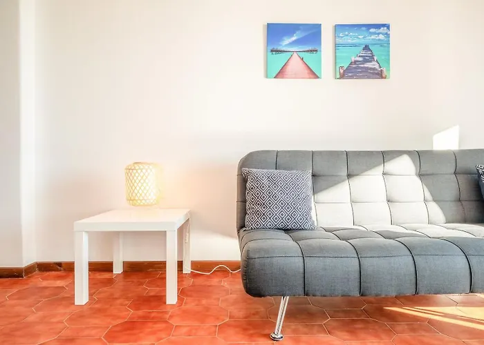 Lägenhet Guestready - Charming With A Terrace